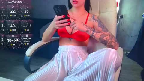 Ilona online show from March 3, 2026, 7:03 am