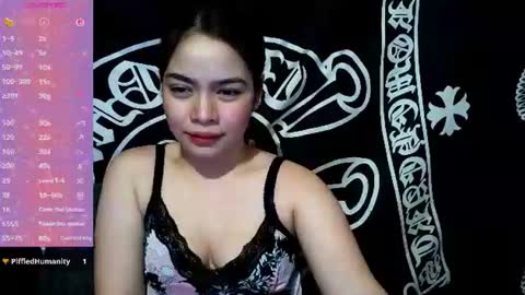 Snapshot of _preciousmoira chatting on June 18, 2026, 1:06 am _preciousmoira online show from June 18, 2026, 1:06 am