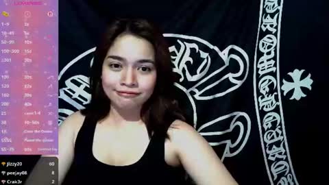 Snapshot of _preciousmoira chatting on June 24, 2026, 1:32 pm _preciousmoira online show from June 24, 2026, 1:32 pm