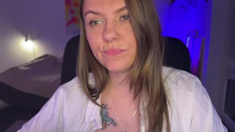  HADLY today day-off see u online 0112  online show from December 7, 2024, 4:47 pm