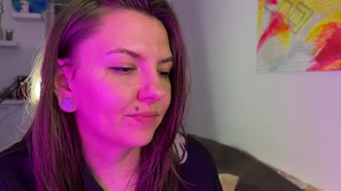  HADLY today day-off see u online 0112  online show from December 11, 2024, 8:50 pm