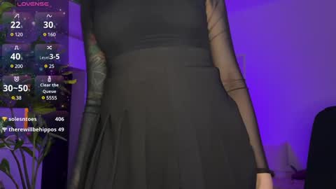  HADLY today day-off see u online 0112  online show from January 26, 2025, 9:29 pm