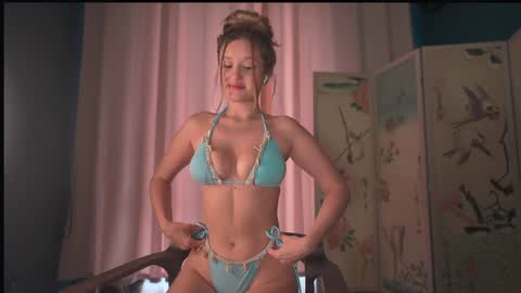 Eva online show from October 15, 2025, 7:08 am