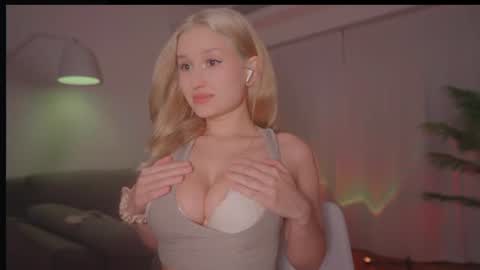 Snapshot of _protea chatting on July 9, 2026, 10:58 pm Eva online show from July 9, 2026, 10:58 pm
