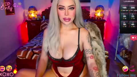 Hi my name is selinaim glad to meet everyone here  online show from May 30, 2026, 3:25 am