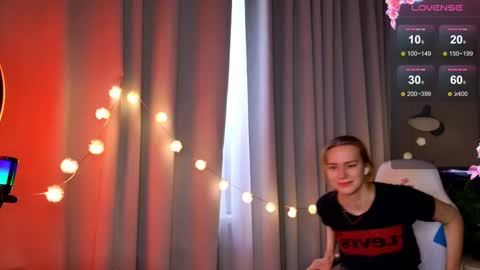 im Amy online show from February 13, 2025, 9:41 am