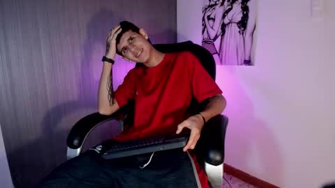 Snapshot of _realwav chatting on October 30, 2025, 7:54 am wav online show from October 30, 2025, 7:54 am