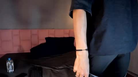 Snapshot of _realwav chatting on November 20, 2025, 5:12 pm wav online show from November 20, 2025, 5:12 pm