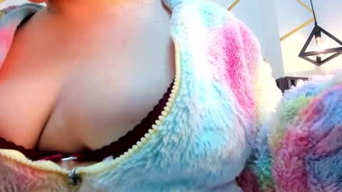 rebecca online show from October 30, 2025, 3:02 pm