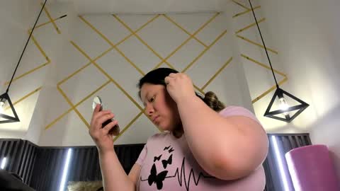 rebecca online show from March 30, 2026, 1:39 am