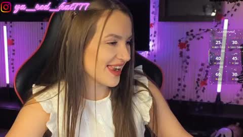 -RED HAT- online show from April 21, 2026, 6:12 pm