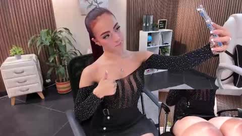 You can tell me Mariana online show from September 17, 2025, 7:26 pm