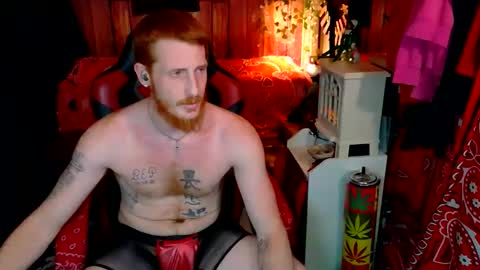 REDxxx online show from December 4, 2025, 11:35 pm