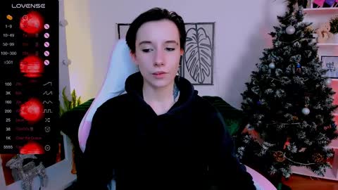 Snapshot of _rein_ramm chatting on January 14, 2025, 9:13 am Rein online show from January 14, 2025, 9:13 am