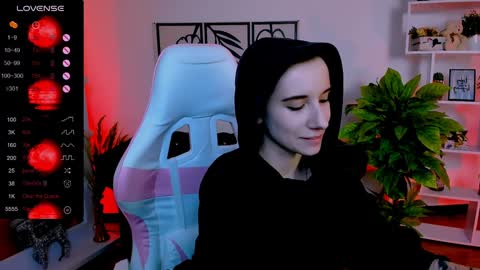 Snapshot of _rein_ramm chatting on January 23, 2025, 12:19 pm Rein online show from January 23, 2025, 12:19 pm