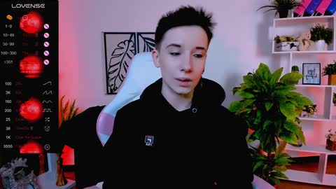 Snapshot of _rein_ramm chatting on January 27, 2025, 6:09 am Rein online show from January 27, 2025, 6:09 am