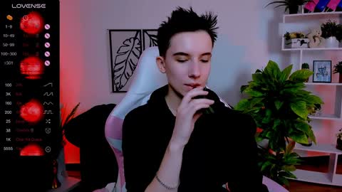 Snapshot of _rein_ramm chatting on January 30, 2025, 9:04 am Rein online show from January 30, 2025, 9:04 am