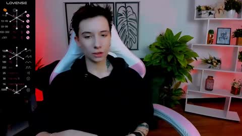 Snapshot of _rein_ramm chatting on February 24, 2025, 6:16 am Rein online show from February 24, 2025, 6:16 am