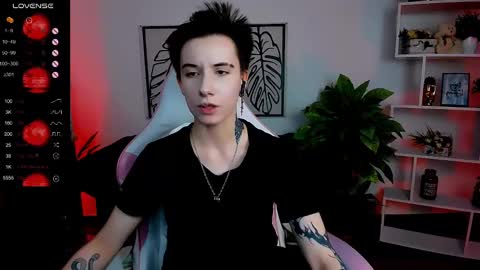 Snapshot of _rein_ramm chatting on March 9, 2025, 9:02 am Rein online show from March 9, 2025, 9:02 am