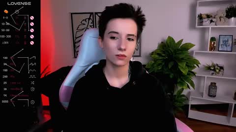 Snapshot of _rein_ramm chatting on March 11, 2025, 6:00 am Rein online show from March 11, 2025, 6:00 am