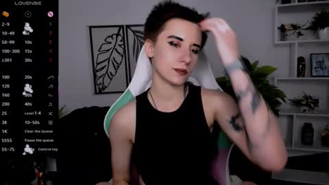 Snapshot of _rein_ramm chatting on September 20, 2025, 5:47 pm Rein online show from September 20, 2025, 5:47 pm