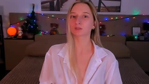 I am Rina online show from December 29, 2024, 12:45 pm