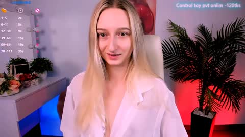 I am Rina online show from January 26, 2025, 6:38 am