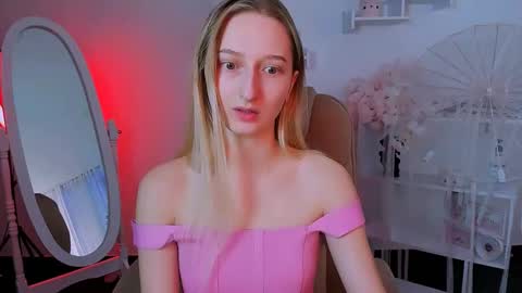 I am Rina online show from January 29, 2025, 6:33 am