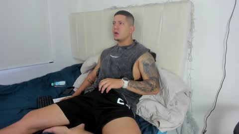 Roberto online show from December 8, 2024, 1:14 pm