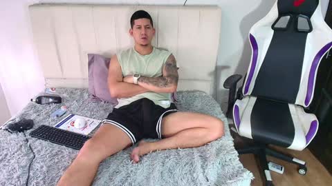 Roberto online show from December 23, 2024, 1:03 pm