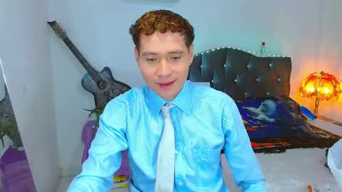 santi online show from April 18, 2026, 5:00 am