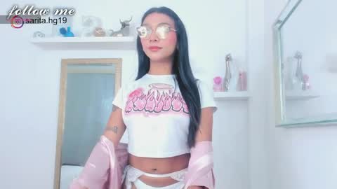 Sara  intagram online show from April 22, 2026, 1:12 pm