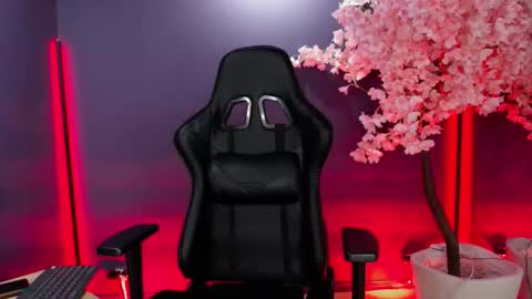 Sara online show from November 14, 2025, 12:37 pm