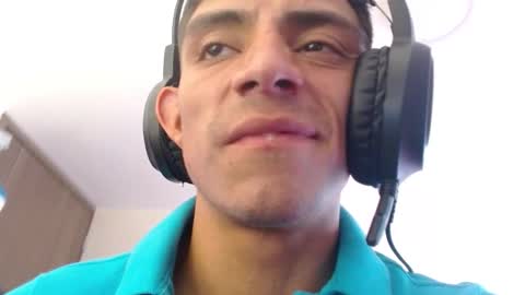 SCHNEIDER online show from October 4, 2025, 5:44 pm