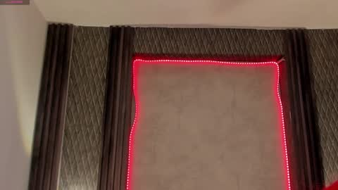 Selene online show from January 18, 2025, 8:51 pm