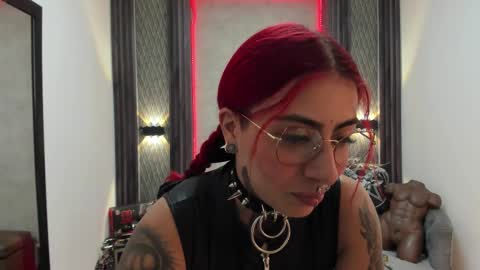 Selene online show from February 12, 2025, 4:55 pm