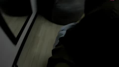 Selene online show from September 22, 2025, 1:46 pm