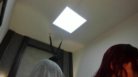 Snapshot of _selene_red chatting on February 2, 2026, 12:31 am Selene online show from February 2, 2026, 12:31 am