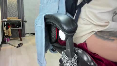 Snapshot of _selene_red chatting on March 2, 2026, 12:35 am Selene online show from March 2, 2026, 12:35 am