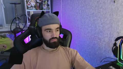 Ask me online show from November 3, 2025, 2:02 am