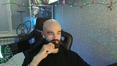 Ask me online show from January 17, 2026, 9:51 pm