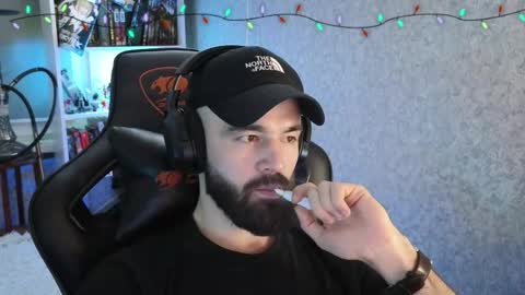 Ask me online show from February 4, 2026, 1:00 am