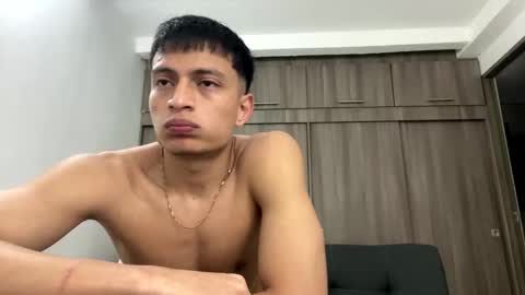 Juan Pablo-independent model online show from September 27, 2025, 2:38 am