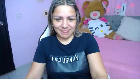 KATA online show from November 11, 2025, 12:16 pm