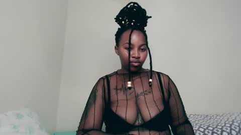 _sexysquirter online show from November 14, 2025, 5:33 pm