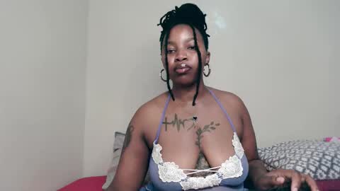 Snapshot of _sexysquirter chatting on December 16, 2025, 5:40 pm _sexysquirter online show from December 16, 2025, 5:40 pm