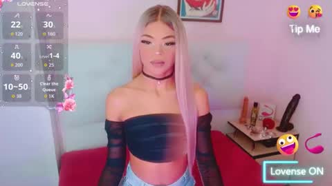 _shadday_ online show from April 12, 2026, 4:50 am