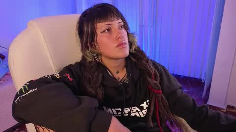 _sharlotte777 online show from March 21, 2026, 8:19 am