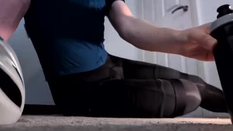 _sheer_jo_ online show from April 24, 2026, 12:29 pm