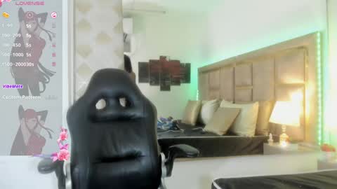 Snapshot of _shirleyy_ chatting on May 20, 2026, 6:47 pm Shirley online show from May 20, 2026, 6:47 pm
